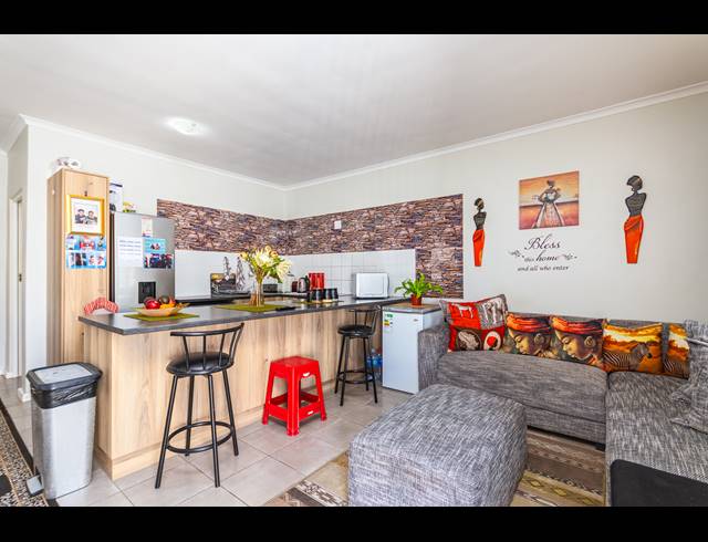 2 BEDROOM HOUSE TO LET IN RIVERGATE